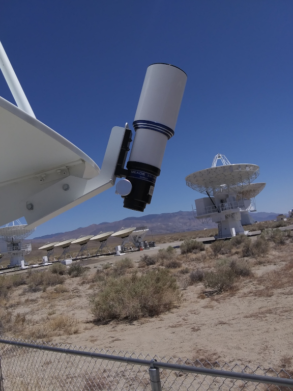 Optical-telescope-on-dish.jpg